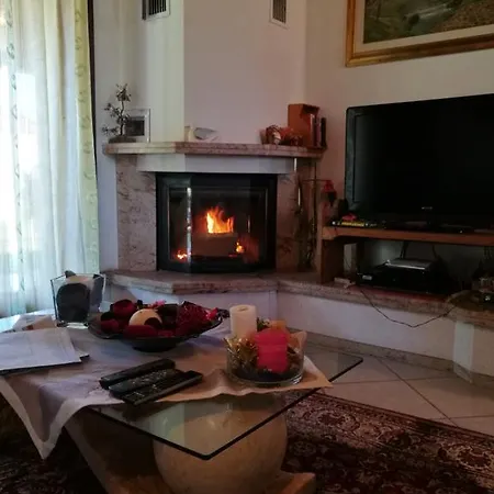 La Corte فندق مبيت وإفطار روسولينا